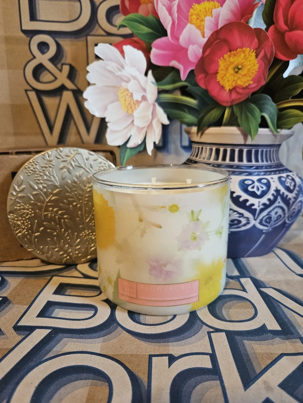 NWT Bath & Body Works Flowerchild 3-Wick Candle - Yellow, Pink, White - Picture 3 of 7